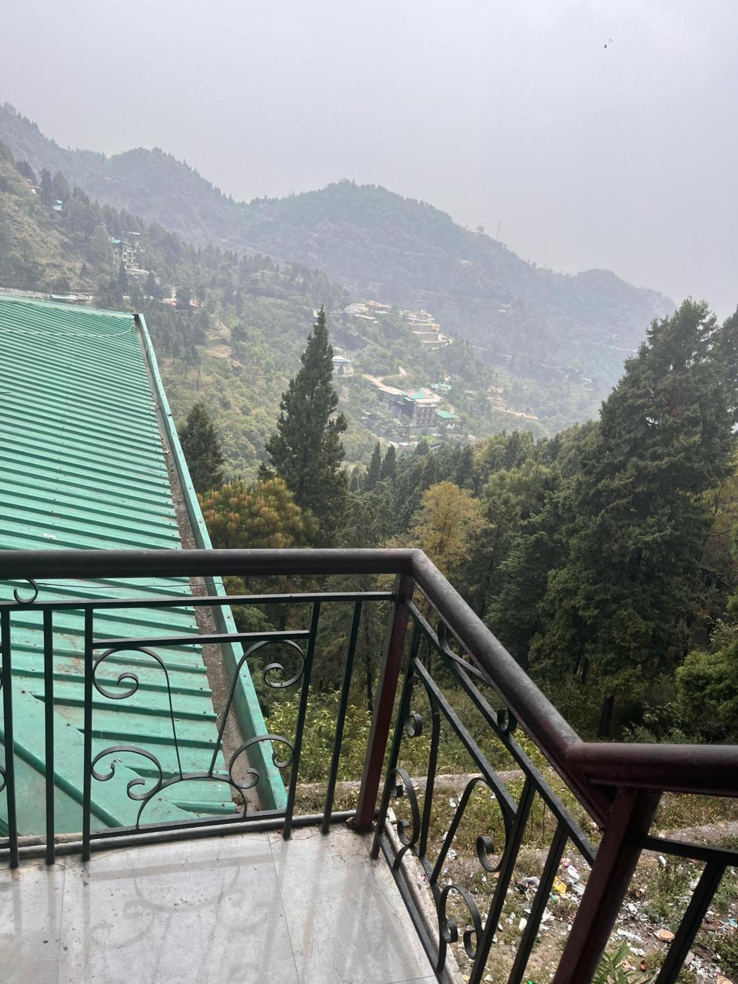 Royal Hill Inn Mussoorie Exterior photo